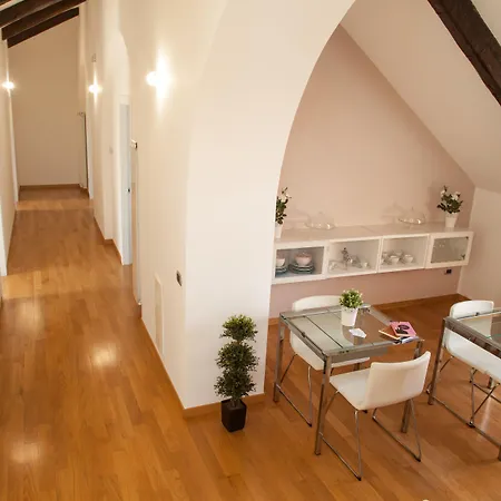 Casa de hóspedes Caesar Nápoles